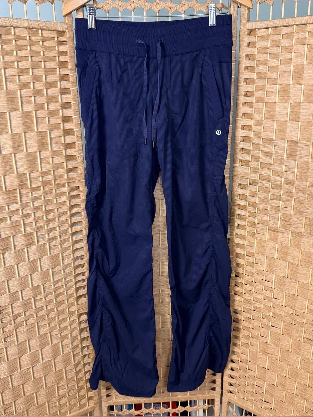 #120 Lululemon Dance Studio Pants Full Length Navy Size 6
